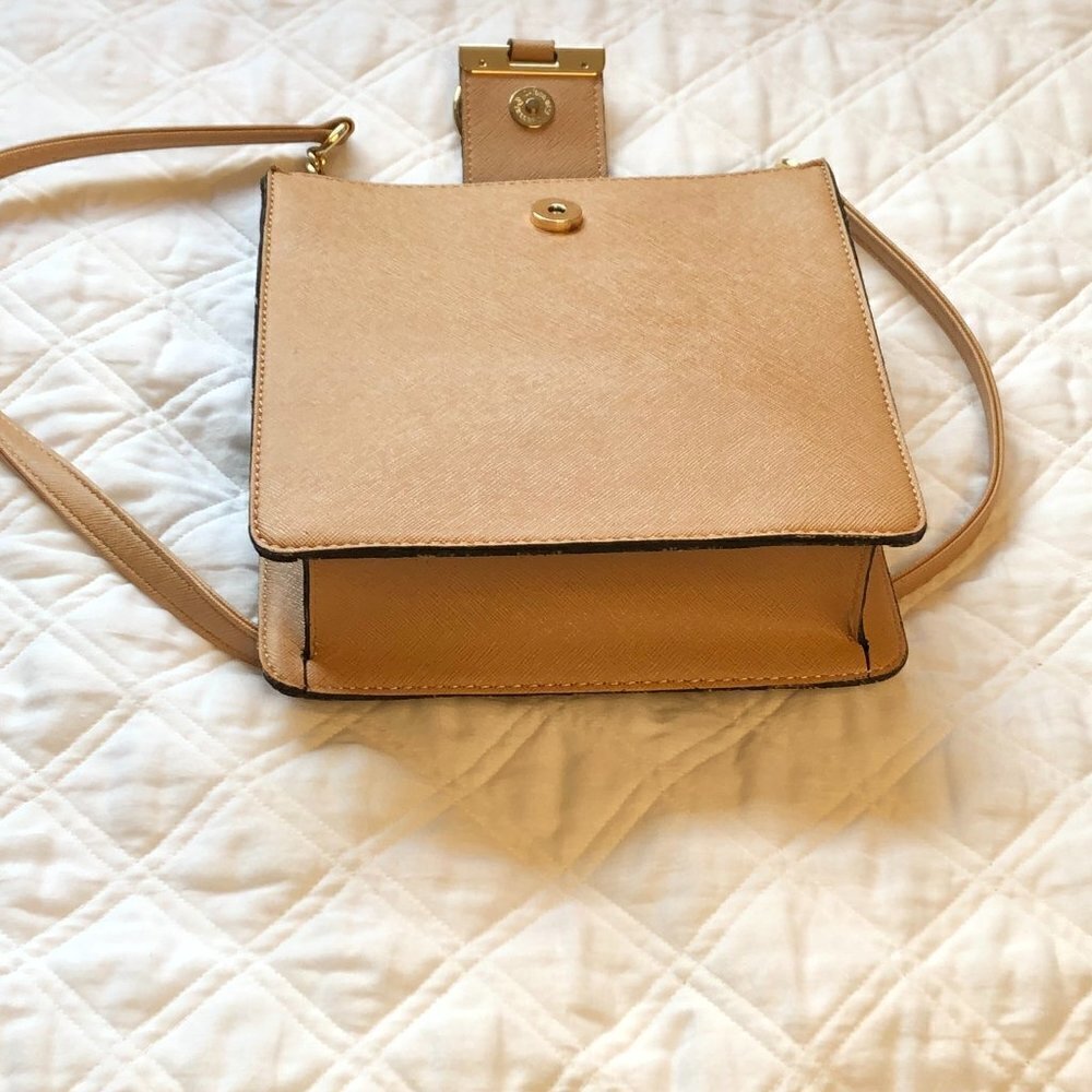 Lionel Crossbody Vegan Leather Purse - Picture 8 of 12